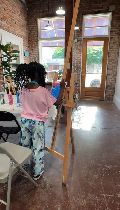 Around the world Art Camp (June 22–26)