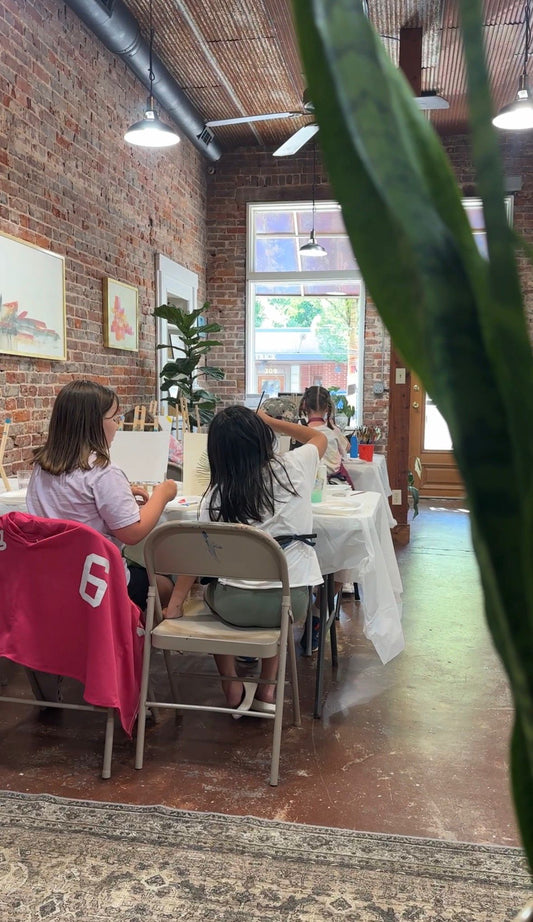 Around the world Art Camp (June 22–26)
